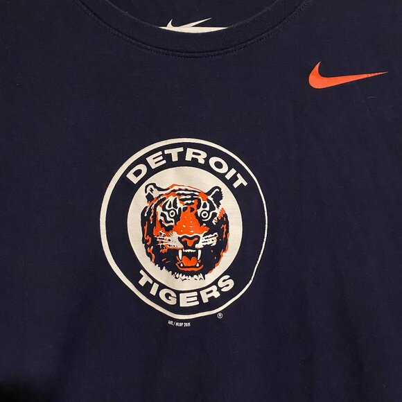 The Nike Tee Athletic Cut Detroit Tigers T-Shirt Size XXL - Picture 3 of 4